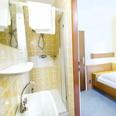 Hoftaverne Ziegelboeck בית הארחה